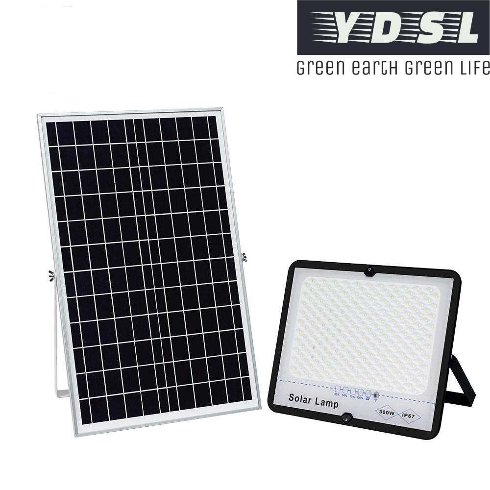 solar gate lamps with solar panel