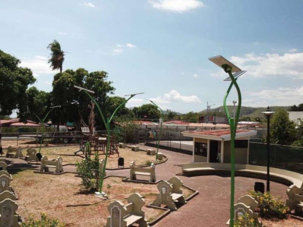 all in one solar street lights project for public park