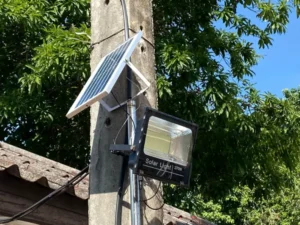 YDSL will teach you how to install outdoor solar lights