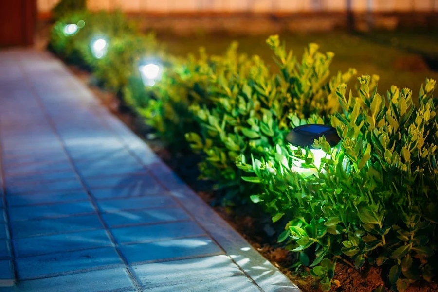 how long do solar light batteries last? normally 8-10 hours